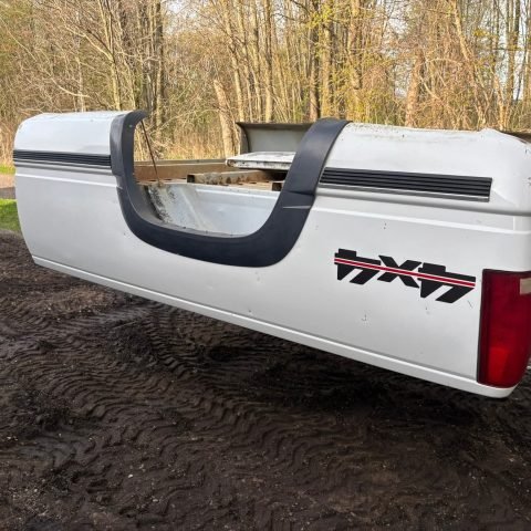 1988-1998 GM long bed and tailgate