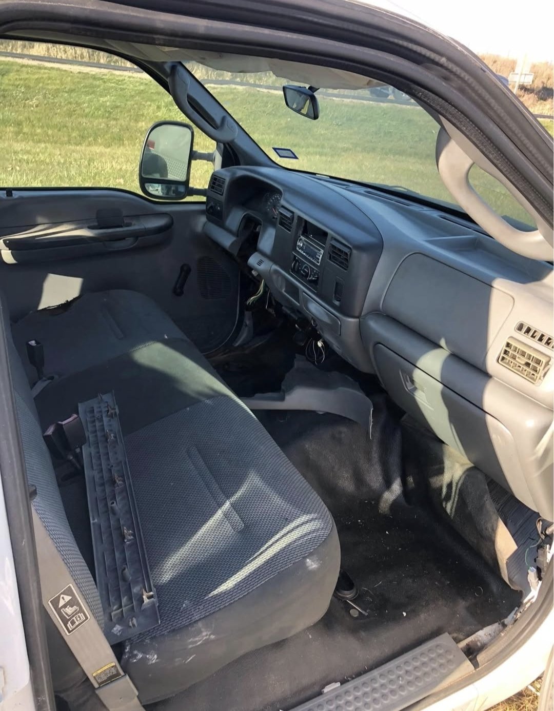 1999–2007 Rust-Free F-250 F-350 cab - Image 4