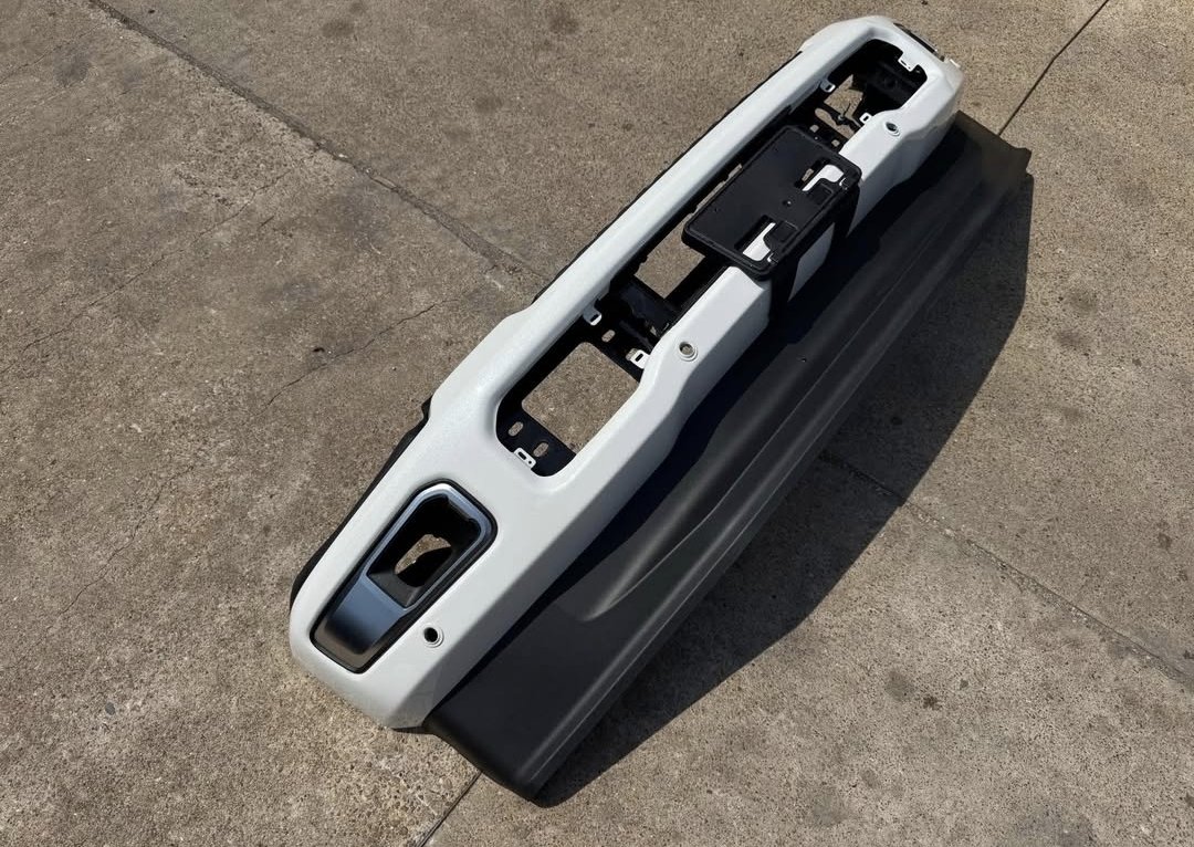 Inspecting a real truck or auto part before purchase