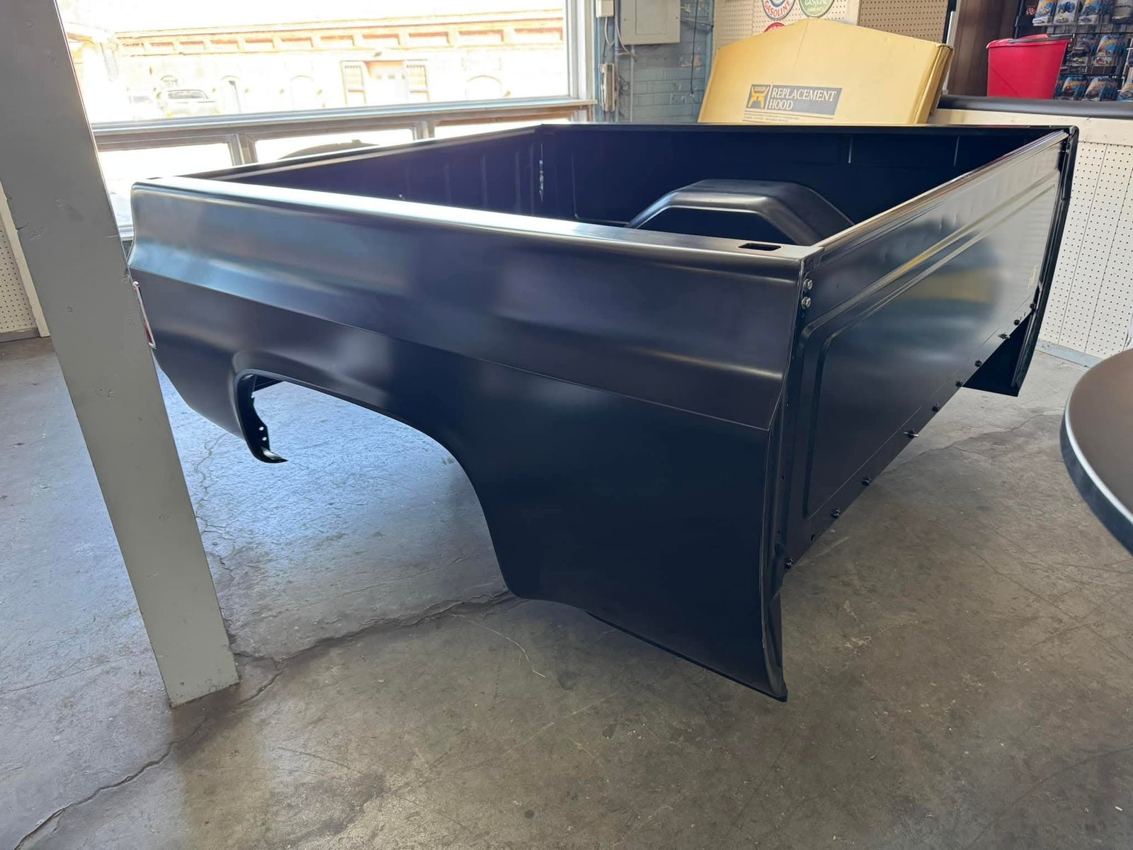 1981–1987 Chevy Squarebody Short Bed Fleetside Complete Kit - 6.5ft OEM-Style Bed - Image 4