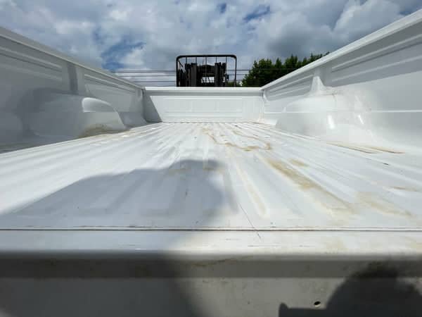 1992–1997 Ford F-150/F-250/F-350 OBS 8-Foot Long Bed - Rust-Free OEM Two-Tone - Image 6