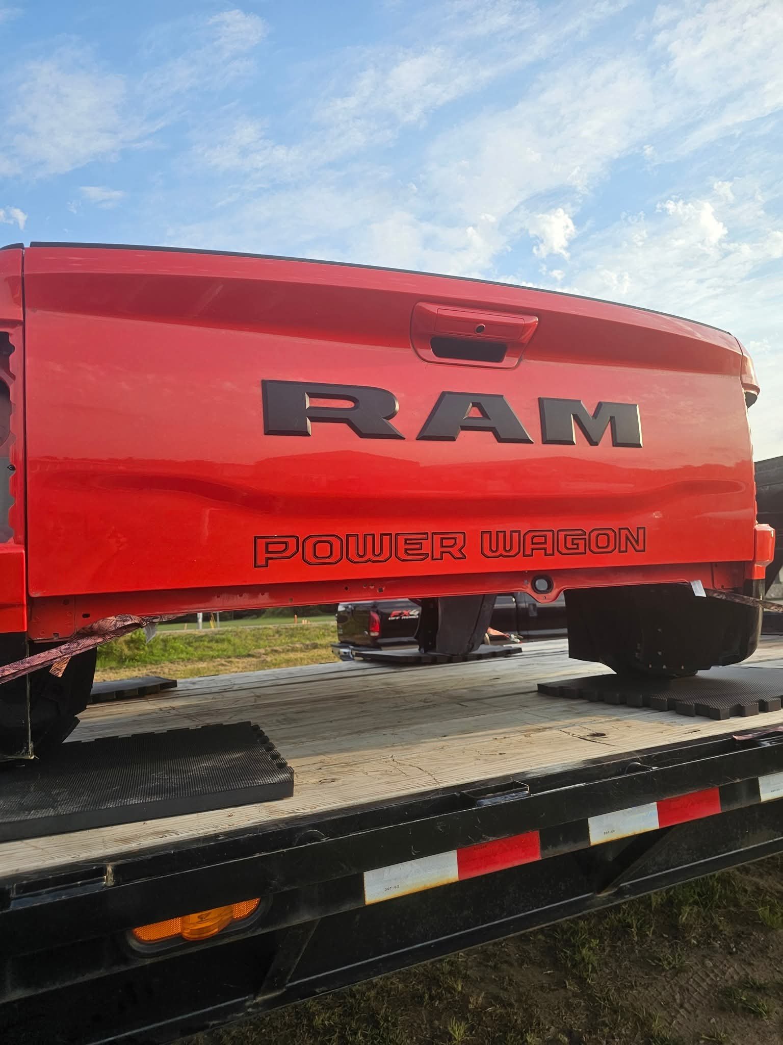 19-25 ram HD 6.4ft bed - Image 5