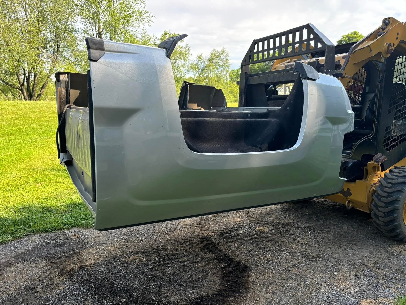 2014-2018 Chevy 5.9’ bed. - Image 7