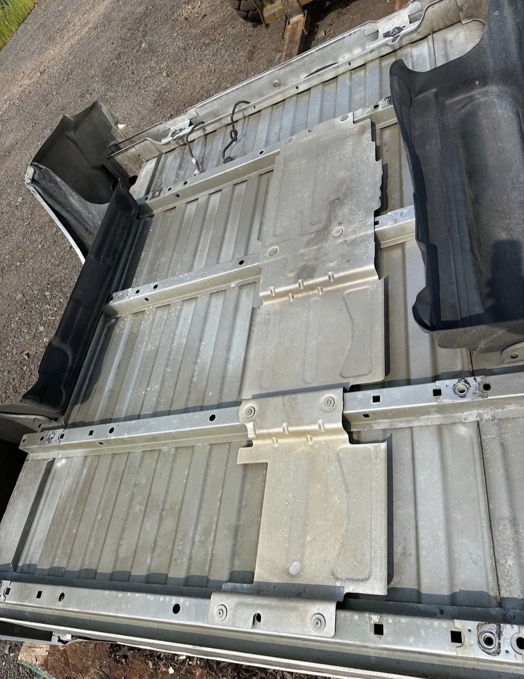 Rust free 07-13 gmc sierra 6.5ft bed - Image 9
