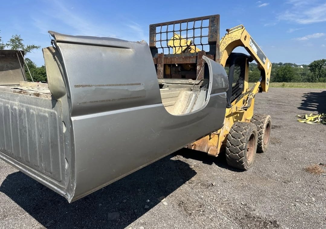 Rust free 99-06 Chevy/gmc 6.5ft bed - Image 3