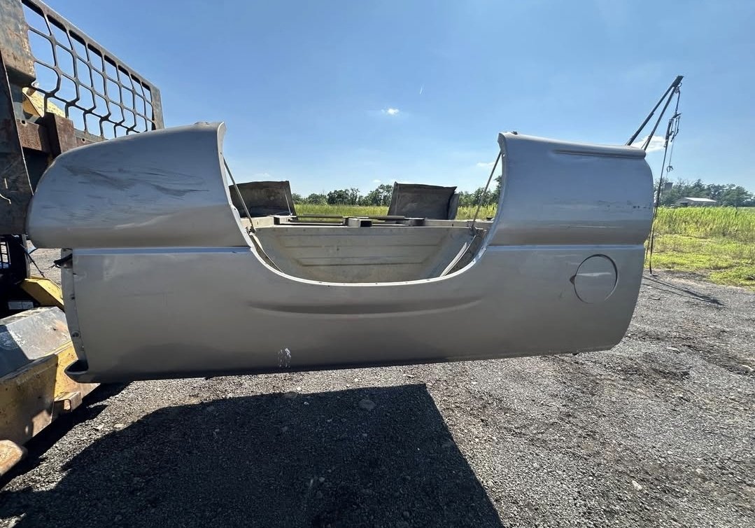 Rust free 99-06 Chevy/gmc 6.5ft bed - Image 4