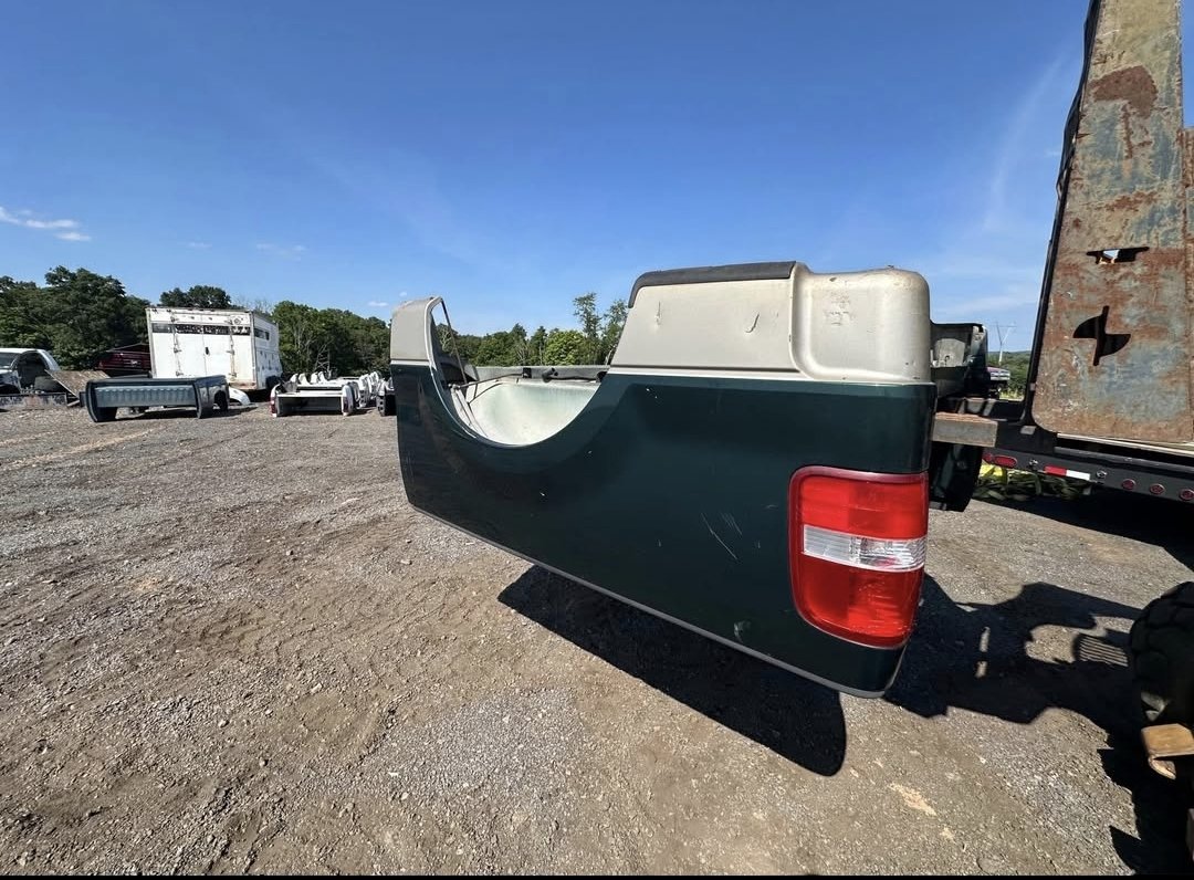 Rust free 04-08 Ford f150 5.5ft bed