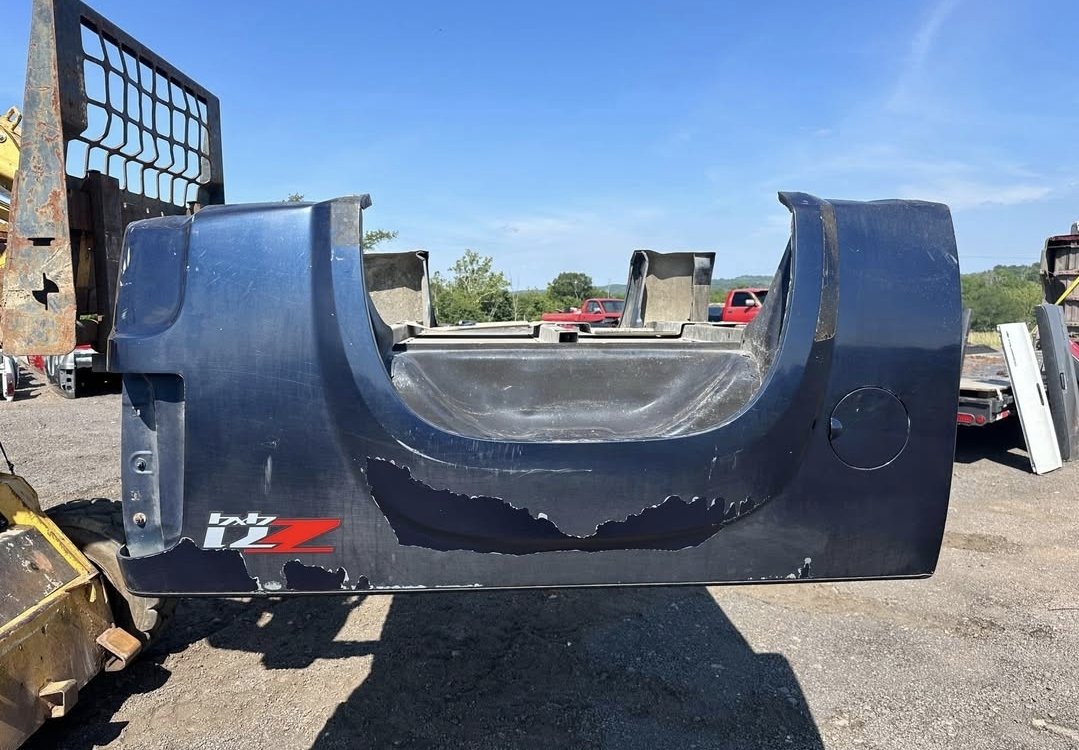 Rust free 07-13 Gmc Sierra 5.9ft bed - Image 4