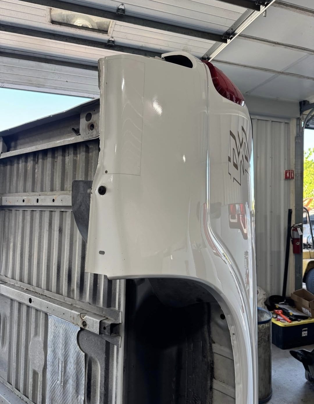 2015 F-250 Super Duty 8ft Bed - Image 6