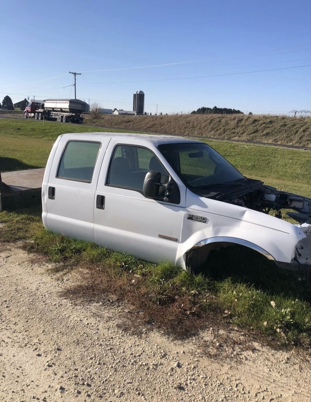 99-07 rust free f250 F350 cab - Image 6