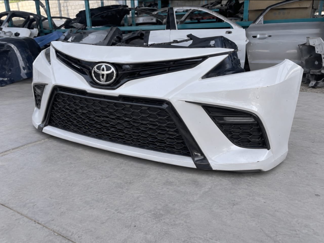2018 Toyota Camry SE/XSE KH Body Kit - Image 5